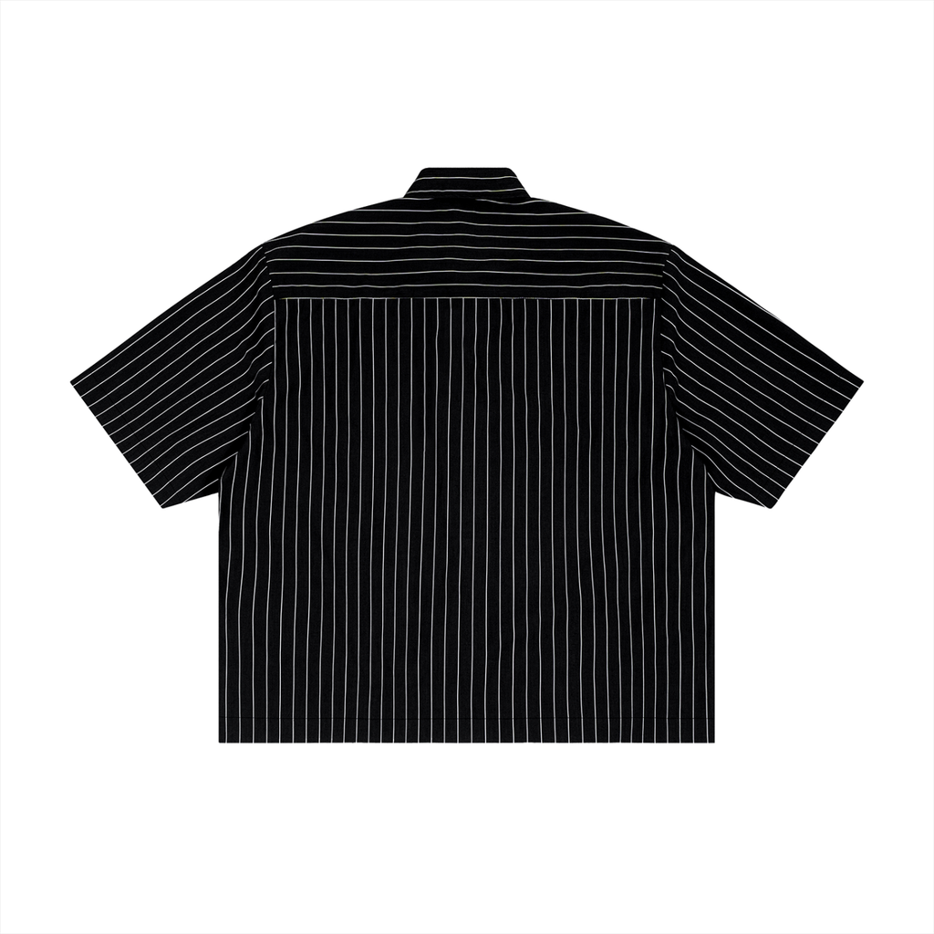 STRIPED BOXY BUTTON UP